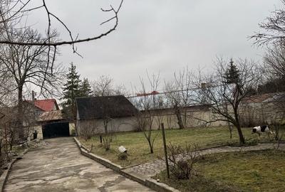 Casă cu 4 camere în Ipotești - 5