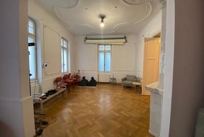 Casă cu 5 camere cu Canalizare în Dorobanți - 3