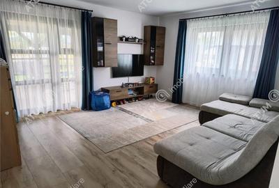 Casa individuala cu 4 camere terasa si teren 500 mp in Sura