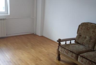 Apartament cu 3 camere decomandat în Alba Iulia - 8