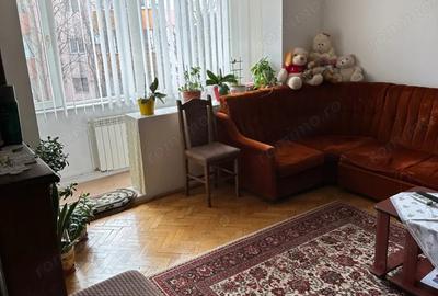 Apartament cu 4 camere decomandat în Steaua - 7