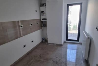 Apartament cu 2 camere decomandat în George Enescu - 4