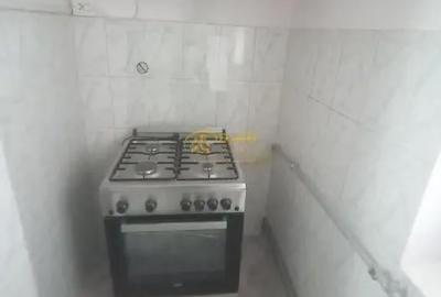 Apartament cu 4 camere decomandat în Păcurari - 10