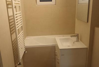 Apartament cu 2 camere decomandat în Central - 1