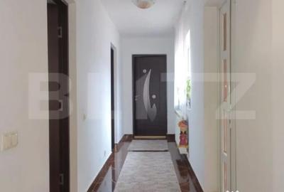 Casă cu 4 camere cu Teren 1600 Mp în Central - 5