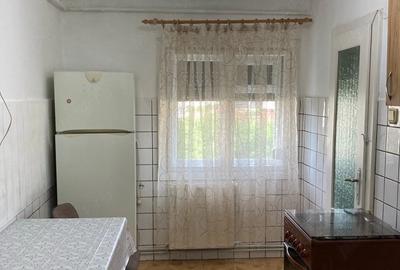 Apartament cu 2 camere decomandat în Steaua - 3