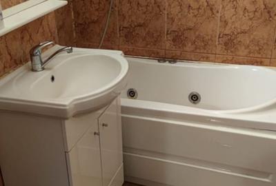 Apartament cu 3 camere decomandat, mobilat în Județean - 3