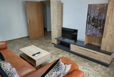 Apartament cu 2 camere decomandat în Central - 3