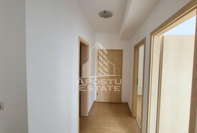Apartament cu 3 camere,nemobilat,Calea Lipovei - 6