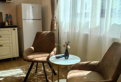 Spațiu comercial, de 400 mp, în Ultracentral - 8