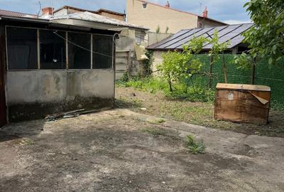 Casă cu 4 camere în Bărcănești - 6