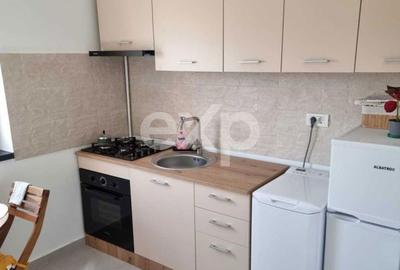 Garsonieră decomandată, mobilată în Trivale - 4