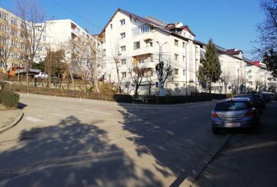 Apartament cu 2 camere decomandat în Ultracentral - 2