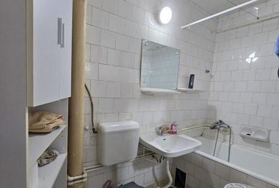 ID 4225 DE VANZARE - Apartament 4 camere - 100 mp - 18