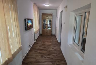 Casă cu 4 camere în Corabia - 7