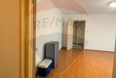 Apartament cu 2 camere de vanzare in zona Rovine - 3