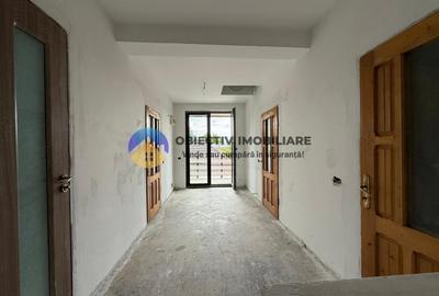 Casă individuală cu 5 camere cu Canalizare în Săvinești - 11