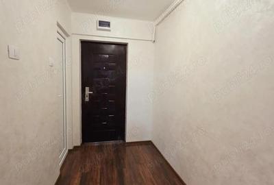 Garsonieră decomandată în Țiglina 1 - 1