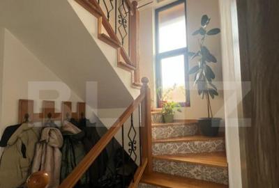Casă cu 5 camere cu Teren 708 Mp în Central