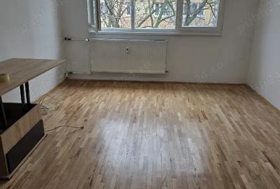 Apartament cu 3 camere semidecomandat în Drumul Taberei - 5