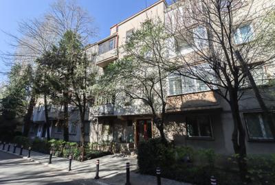 Apartament cu 2 camere semidecomandat în Floreasca