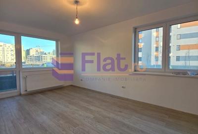 Birou, de 77 mp, în Tractorul - 3