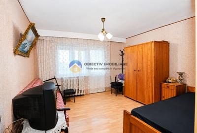 Apartament cu 3 camere decomandat în Central - 20