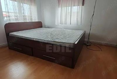 Casă cu 4 camere cu Teren 100 Mp în Central