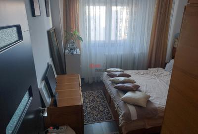 Dristor, Ramnicu Valcea, Scoala Mihai Botez - 2