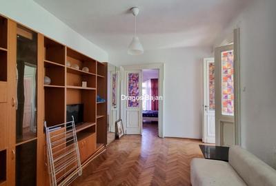 Apartament cu 4 camere decomandat în Armeneasca - 1