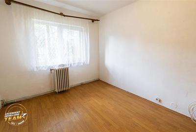 Apartament cu 3 camere decomandat în Lenin - 18