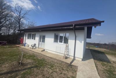 Casă cu 4 camere în Central - 8