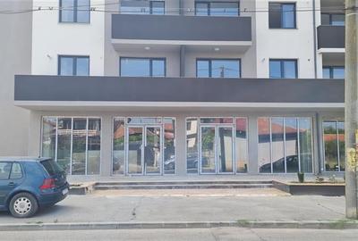Spatii de inchiriat de 137 mp si 108 mp - Happy Residence 3 - 1