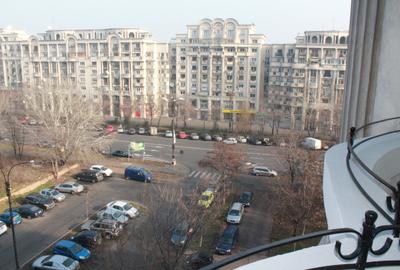 Vanzare apartament 3 cam  vedere casa Poporului ,mobilat și utilat - 10