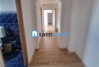 Apartament cu 3 camere semidecomandat în Central - 5