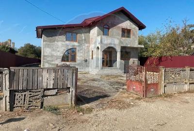 Vanzare vila cu 5 camere-Comuna Lunguletul/ Judetul Dambovita - 23