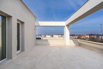 Casă individuală cu 4 camere cu Canalizare în Central - 4