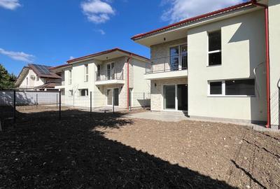 Casa nouă tip Duplex, 4 Camere, P+1E, 155 mp, 200 mp curte individuala-  Odăile - 15