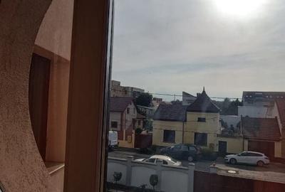 ? VILA DEOSEBITĂ DE VÂNZARE ÎN ARAD - ZONA CENTRALĂ - 20