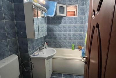 Apartament cu 3 camere decomandat în Cetatea - 1