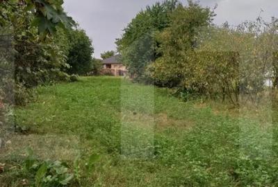 Casă cu 3 camere cu Teren 1856 Mp în Central - 8
