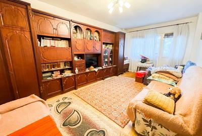 Bd. Basarabia 3 cam,decomandat,etaj 1,bloc reabilitat,an 1983,0%comision Bd. Basarabia 3 cam,decomandat,etaj 1,bloc reabilitat,an 1983,0%comision - 2