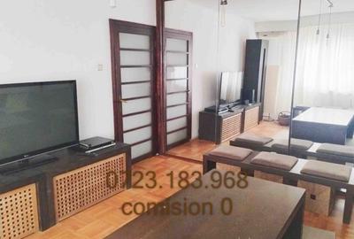 Apartament cu 3 camere, mobilat în Vitan