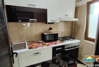 Apartament cu 3 camere semidecomandat în Micro 39 - 8