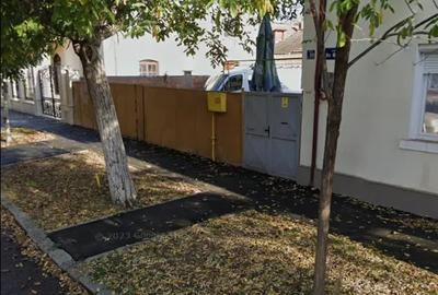 Inchiriez casa cu teren - 3