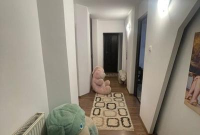 Apartament cu 4 camere decomandat în 1 Mai - 4