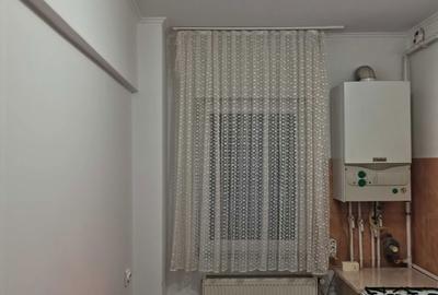 Apartament cu 2 camere decomandat în Mioveni - 3