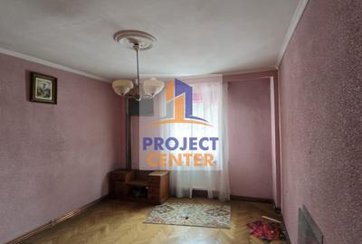 Apartament 3 camere Craiovei, garaj, confort 1 decomandat - 2