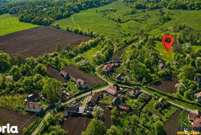 Casă cu 2 camere cu Teren 3400 Mp în Acățari - 2