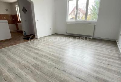 Casă individuală cu 5 camere cu Canalizare în Lunca Cetățuii